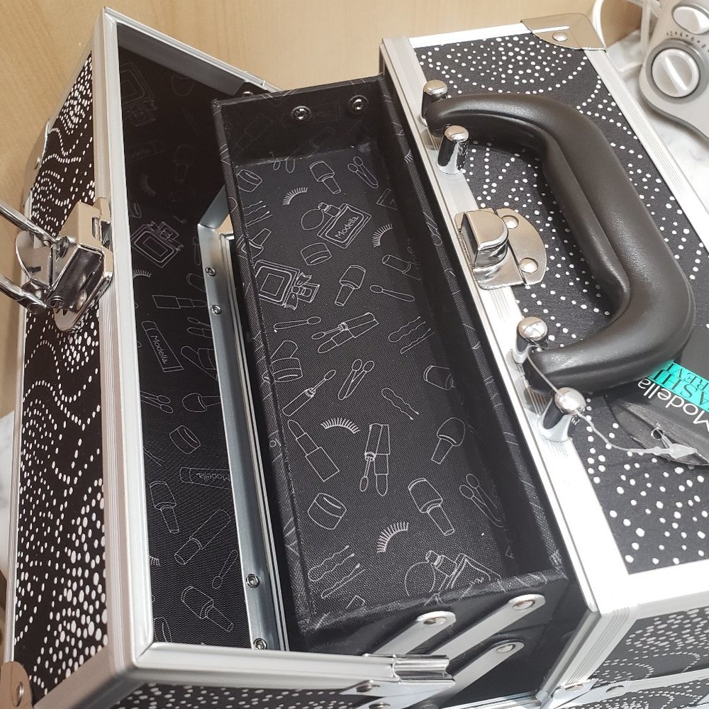 MODELLA Beauty Vanity Case, Storage- Organization Box - Picture 7 of 16